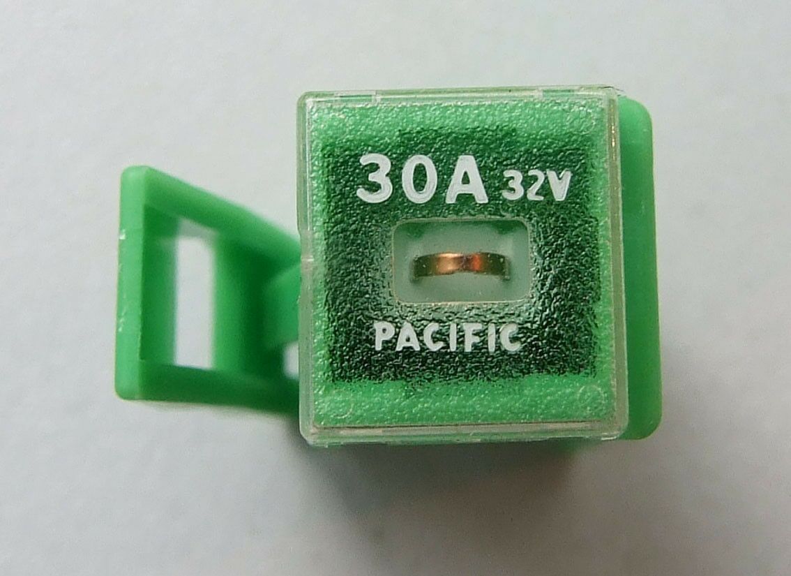 Осигурач јапонски 30amp, зелена