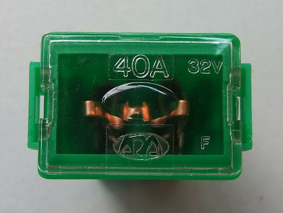 Осигурач јапонски 40amp, зелена