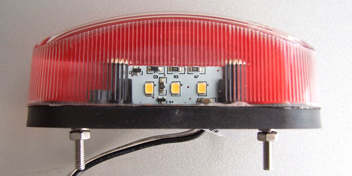 Led габаритно светло 12/24v 99x42 b/c